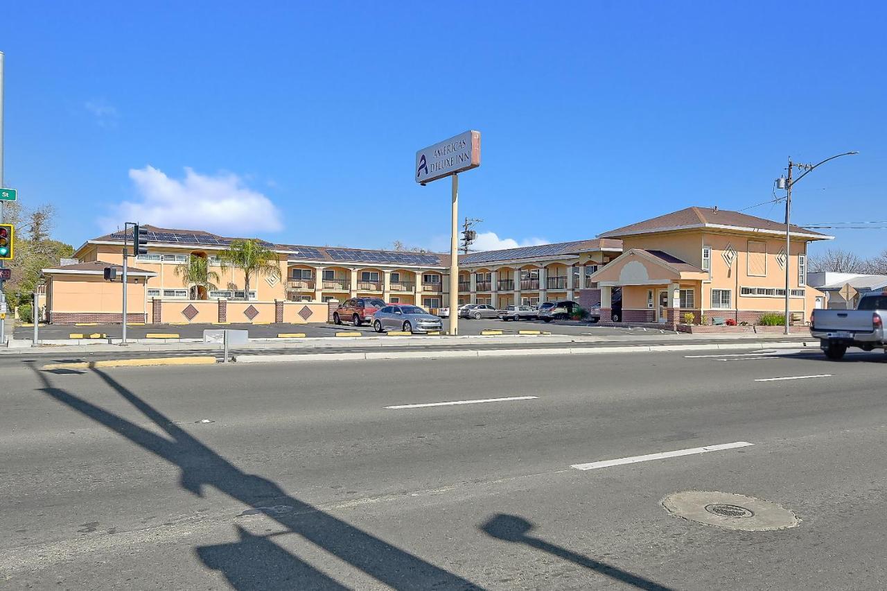 Americas Deluxe Inn- 2* Marysville